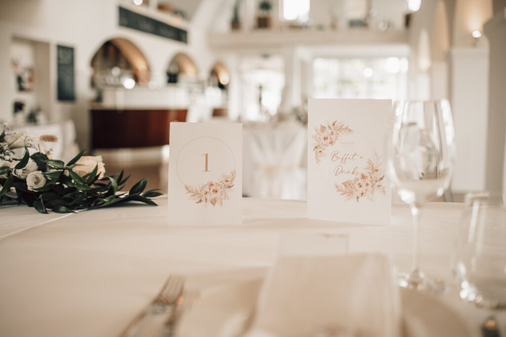 Hochzeitsband Österreich, Liveband Hochzeit, Musik für Trauung, Musik für Agape, Musik für Sektempfang, Musik für Hochzeitsparty, Musik für Eröffnungstanz, Tanzmusik Hochzeit, Band für Hochzeit buchen, Hochzeitsmusik live, Hochzeitsband Steiermark, Hochzeitsband Wien, Hochzeitsband Burgenland, Hochzeitsband Niederösterreich, Hochzeitsband Salzburg, Hochzeitsband Kärnten, Hochzeitsband Oberösterreich, Austropop Band Hochzeit, Partyband Hochzeit, Coverband Österreich, Rockband Hochzeit, Popband Hochzeit, Jazzband Hochzeit, Musikduo Hochzeit, Alleinunterhalter Hochzeit, Musik für freie Trauung, Musik für kirchliche Trauung, Musik für Brautstehlen, Musik für Hochzeitstanz, Musik für Aftershowparty, Musik für Hochzeitsdinner, Emotionale Hochzeitsmusik, Stimmung auf der Hochzeit, Musik für Gänsehautmomente, Livemusik mit Gefühl, Unvergessliche Hochzeitsmomente, hochzeitsfotograf burgenland, hochzeitsfotograf kitzladen, hochzeitsfotograf oberwart, hochzeitsreportage burgenland, hochzeitsreportage kitzladen, hochzeitsreportage oberwart, fotograf hochzeit burgenland, fotograf hochzeit kitzladen, fotograf hochzeit oberwart, hochzeitsfotografie burgenland, hochzeitsfotos burgenland, heiraten im burgenland, professionelle hochzeitsfotos, natürlicher hochzeitsfotograf, emotionale hochzeitsreportage, hochzeitsbilder burgenland, hochzeit fotografieren lassen burgenland, fotograf für hochzeit pinkafeld, brautpaarshooting burgenland, hochzeit schloss rotenturm, hochzeit schloss tabor, hochzeitsfotograf südburgenland, hochzeitsfotograf pinkafeld, fotograf für freie trauung burgenland, standesamtliche hochzeit burgenland, hochzeitsfotograf stegersbach, hochzeitsfotograf bad tatzmannsdorf