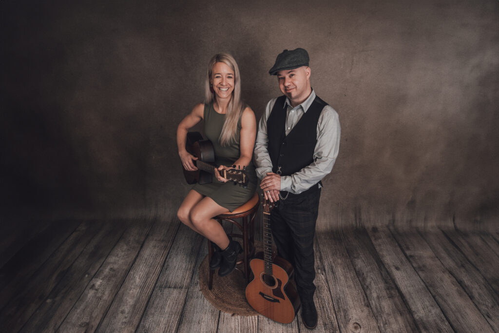 Hochzeitsband Österreich, Liveband Hochzeit, Musik für Trauung, Musik für Agape, Musik für Sektempfang, Musik für Hochzeitsparty, Musik für Eröffnungstanz, Tanzmusik Hochzeit, Band für Hochzeit buchen, Hochzeitsmusik live, Hochzeitsband Steiermark, Hochzeitsband Wien, Hochzeitsband Burgenland, Hochzeitsband Niederösterreich, Hochzeitsband Salzburg, Hochzeitsband Kärnten, Hochzeitsband Oberösterreich, Austropop Band Hochzeit, Partyband Hochzeit, Coverband Österreich, Rockband Hochzeit, Popband Hochzeit, Jazzband Hochzeit, Musikduo Hochzeit, Alleinunterhalter Hochzeit, Musik für freie Trauung, Musik für kirchliche Trauung, Musik für Brautstehlen, Musik für Hochzeitstanz, Musik für Aftershowparty, Musik für Hochzeitsdinner, Emotionale Hochzeitsmusik, Stimmung auf der Hochzeit, Musik für Gänsehautmomente, Livemusik mit Gefühl, Unvergessliche Hochzeitsmomente